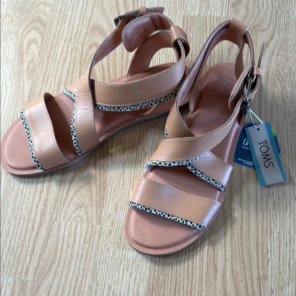 Toms Tan Sandals with Ankle Strap and Flat Sole